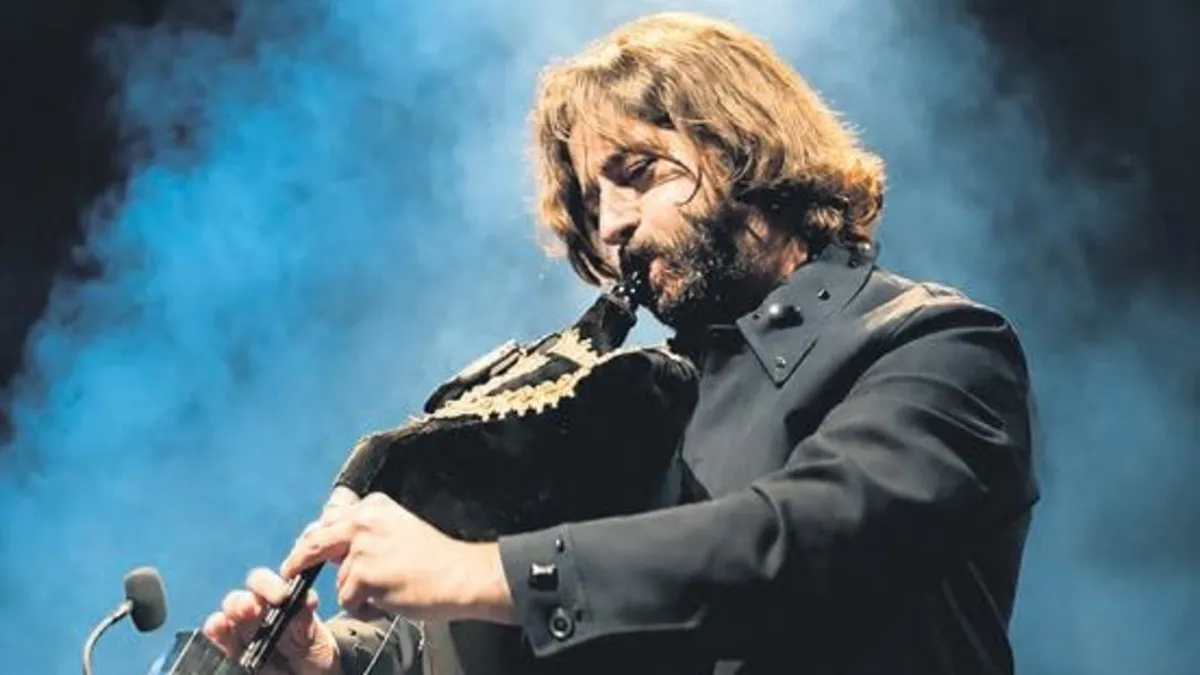Koray Avcı’dan tulum sürprizi