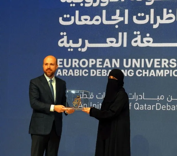 avrupa-universiteler-arasi-2arapce-munazara-sampiyonasi-istanbulda-gerceklestirildi-erdogan-toplumlar-ulkeler-1739813451462.jpg