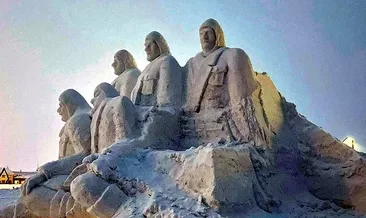 Sarıkamış şehitleri kardan anıt oldu
