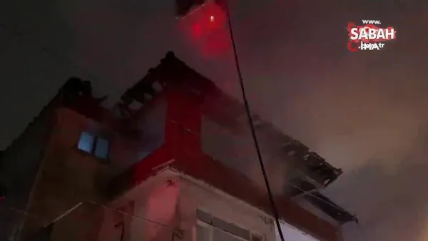 Sakarya'da evin çatısı küle döndü: 1 yaralı | Video