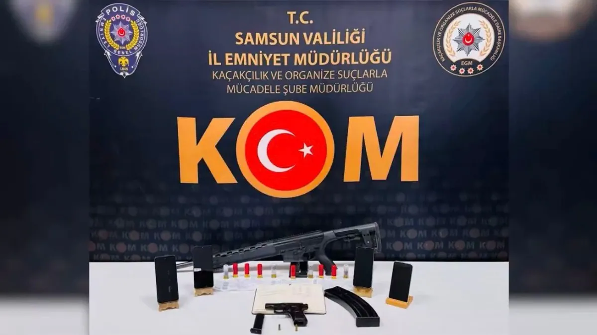 Mali suç örgütlerine yönelik operasyonda gözaltına alınan şüpheliler