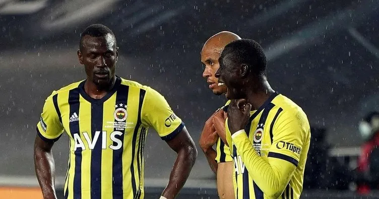 Son dakika: Usta yazardan flaş Fenerbahçe yorumu! 3’ünü toplasan 1 santrfor etmez