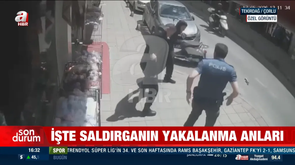 SON DAKİKA | Çorlu’da 2 polisimizi şehit eden saldırganın yakalanma anı kamerada | Video videosunu izle SON DAKİKA | Çorlu’da 2 polisimizi şehit eden saldırganın yakalanma anı kamerada | Video videosunu izle