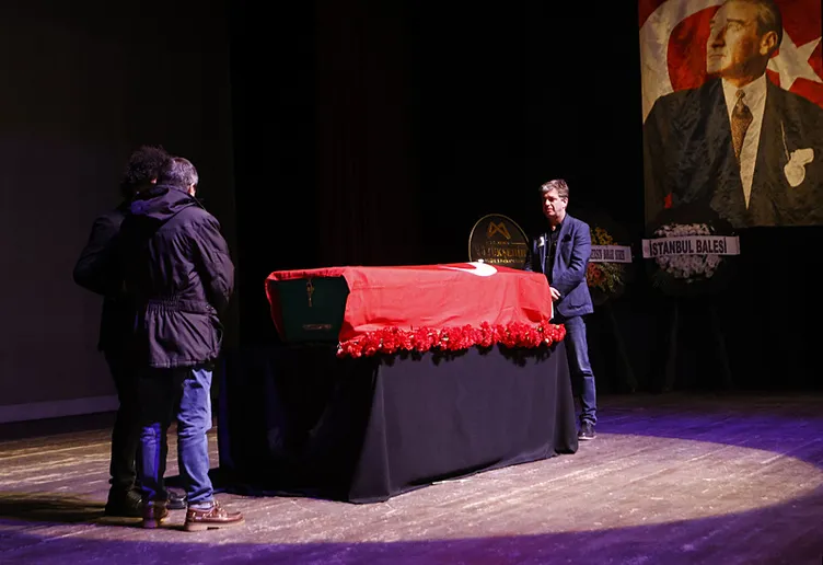 Genç keman sanatçısını Laçin Akyol’a acı veda! Gözyaşları sel oldu