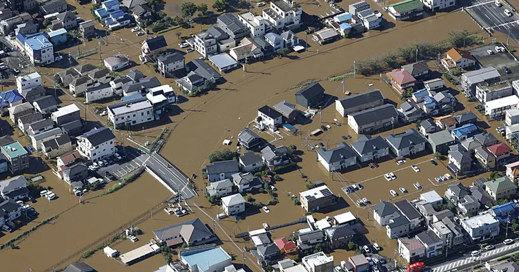 Japonya’da Dujuan Tayfunu faciasında bilanço ağırlaşıyor: 12 ölü, 3 kayıp