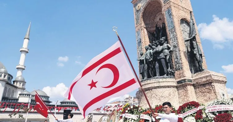 Anavatanda bayram coşkusu