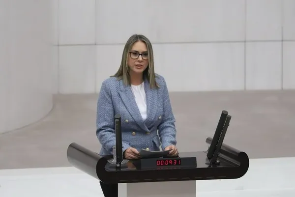 ak-partili-cankiridan-sehit-fethi-sekin-mesaji-1704453010853.jpg