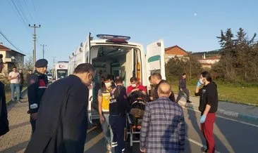 Kocaeli'de servis aracı ile otomobil kafa kafaya çarpıştı: 2'si ağır 6 yaralı #kocaeli