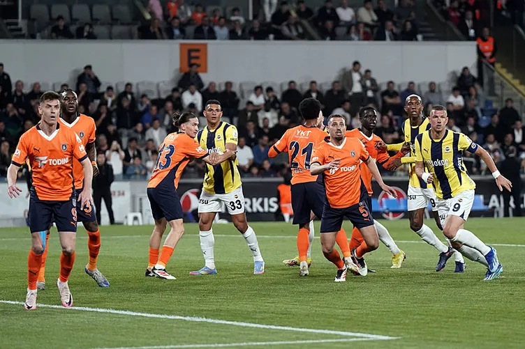 Süper Lig’de 35. haftanın VAR kayıtları açıklandı! İşte Başakşehir-Fenerbahçe maçındaki VAR konuşmaları...