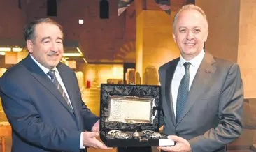 Tarihi kolye yurduna döndü