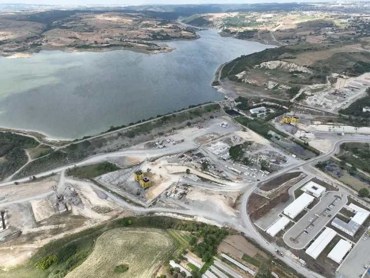 Kanal İstanbul Projesi tam gaz devam! İlk köprüsü yükseliyor