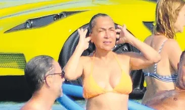 Her gün başka bir plajda