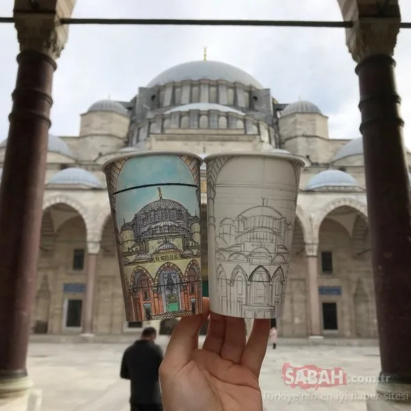 Eli boyalı bardaklı gezgin