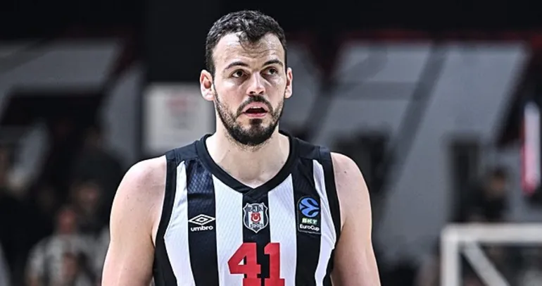 Beşiktaş’ta Ante Zizic, ameliyat edildi!