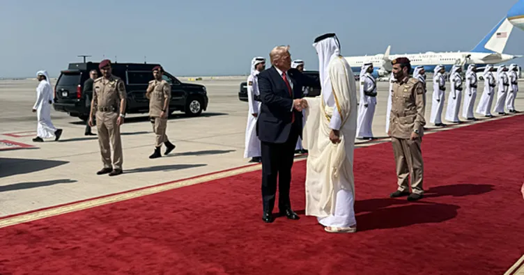 SON DAKİKA| Trump Katar’a indi