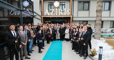 Erzincan Valisi Aydoğdu, mesleğe yeni başlayan öğretmenleri güllerle karşıladı #erzincan
