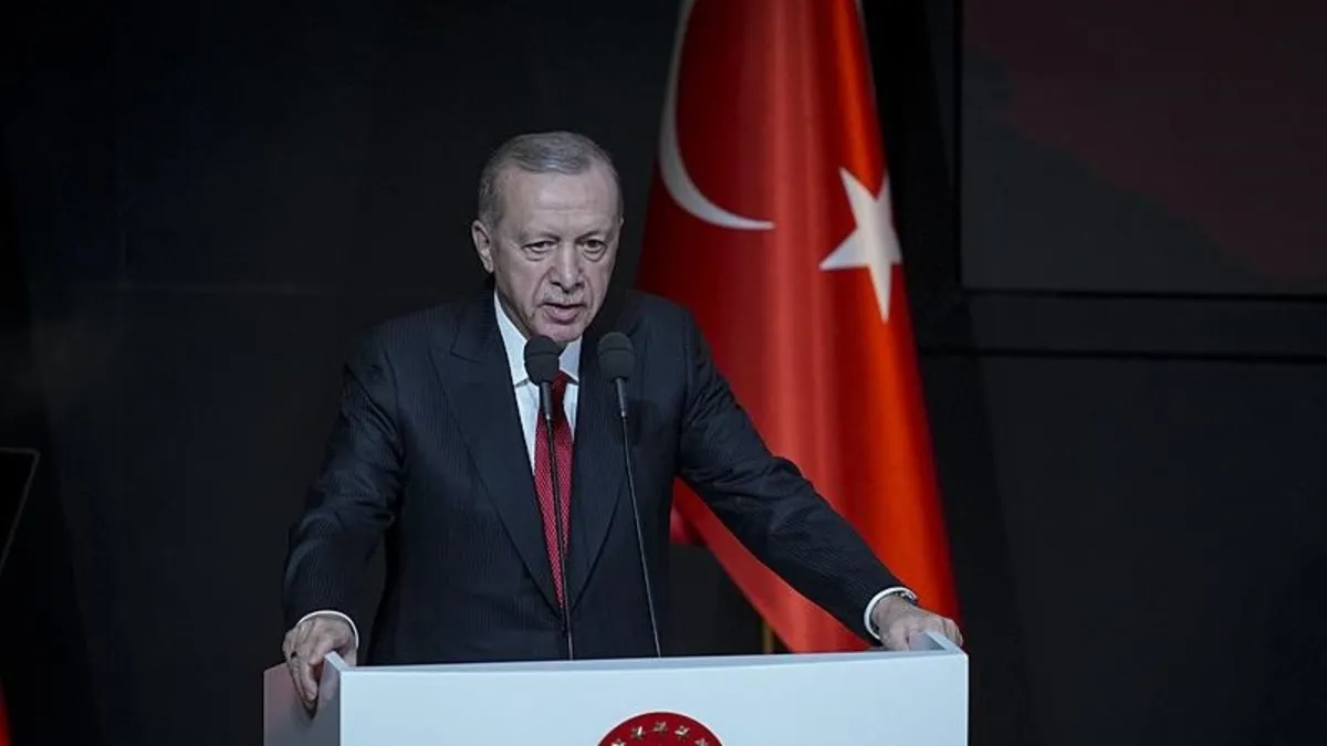 Başkan Erdoğan: Sosyal medya Atatürkçüleri Türkiye'ye düşmanlık ediyor