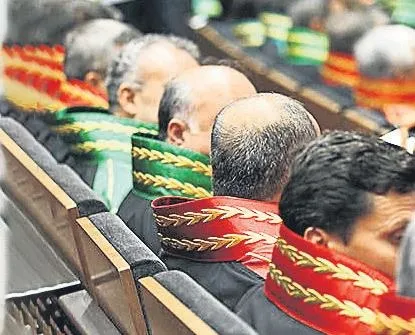 hskdan-tarihi-karar-balyoz-magdurlarina-odenen-tazminat-fetoculerden-alinacak-1779050053610.jpeg HSK’dan tarihi karar: Balyoz mağdurlarına ödenen tazminat FETÖ’cülerden alınacak