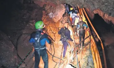 Dört çocuk daha mağaradan çıkarıldı