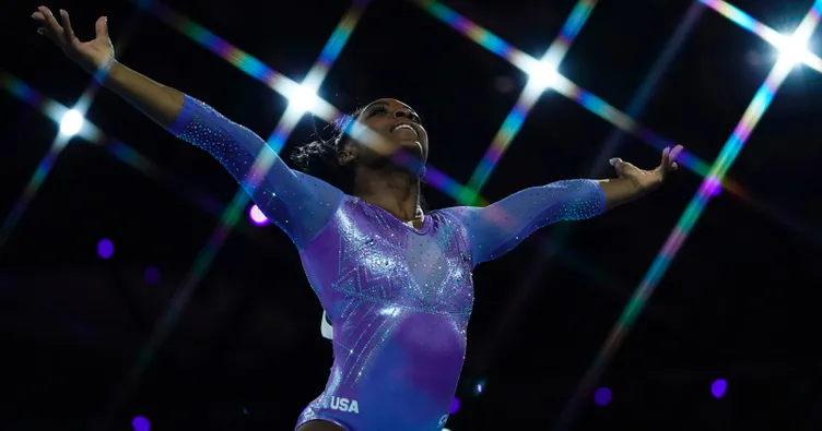 Simone Biles’ten tarihi rekor