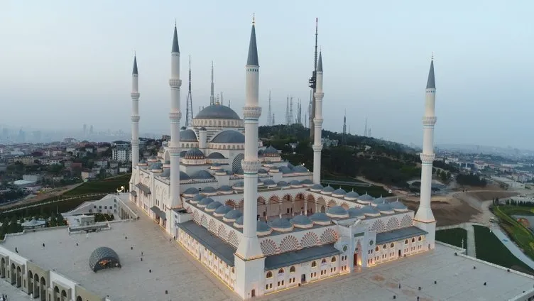 Büyük Çamlıca Camisi’nin resmi açılışı bugün