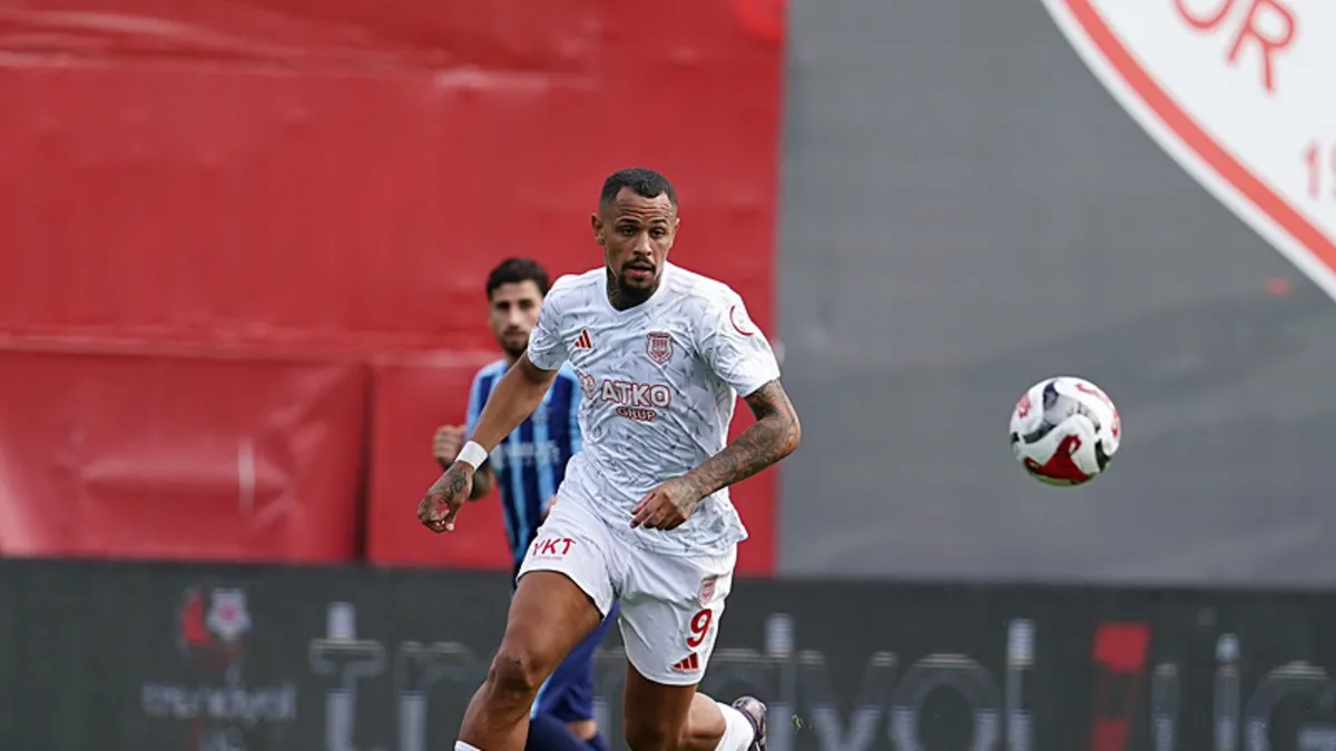 Trendyol 1. Lig: Pendikspor, Adana Demirspor’u 3 golle geçti! Trendyol 1. Lig: Pendikspor, Adana Demirspor’u 3 golle geçti!