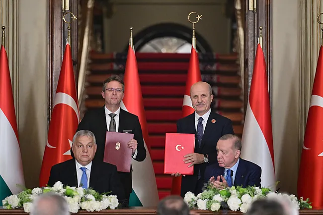 Türkiye ile Macaristan arasında 16 anlaşma imzalandı