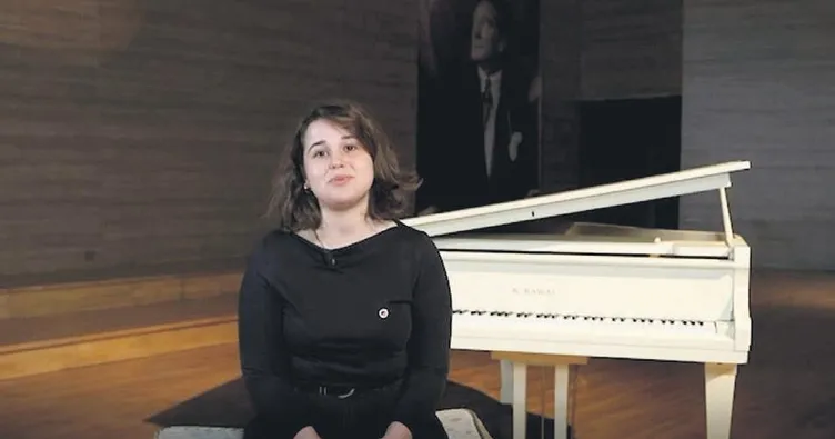 Beyaz piyanosu emin ellerde