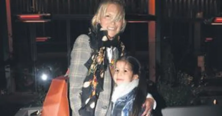 42’nci yaşını kutladı