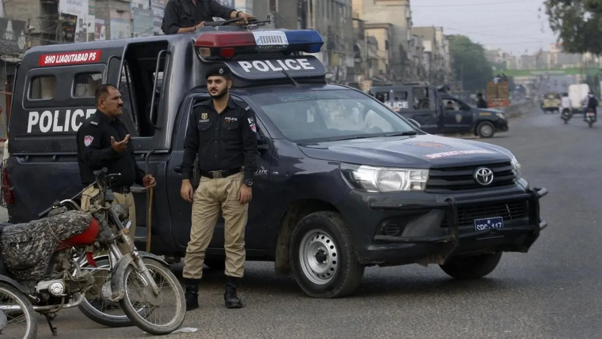 Pakistan’da hükümet yetkilisine suikast: Ölü ve yaralılar var