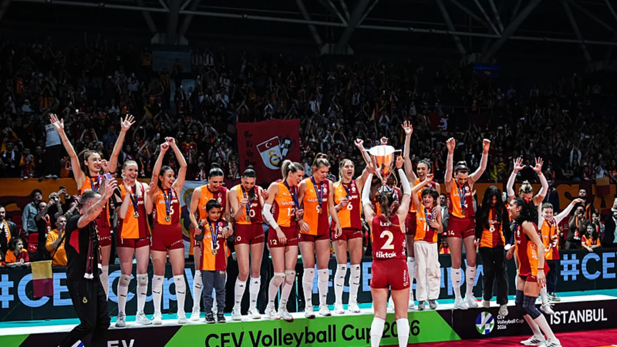 Şampiyon Galatasaray Daikin, CEV Kupası’nı aldı! Şampiyon Galatasaray Daikin, CEV Kupası’nı aldı!