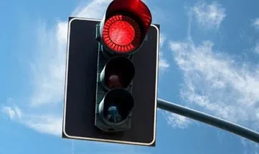 Kırmızı ışık cezası 2020: Kırmızı ışıkta geçmenin cezası ne kadar? Işık ihlali ceza ücreti ve erken ödeme indirimi