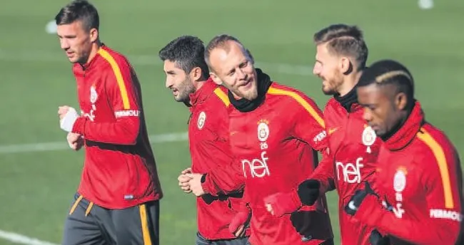 Serdar’ın forması Semih Kaya’nın!