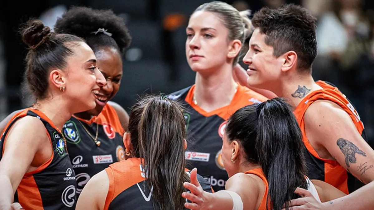 Eczacıbaşı Dynavit, Beşiktaş’a set vermedi! Eczacıbaşı Dynavit, Beşiktaş’a set vermedi!