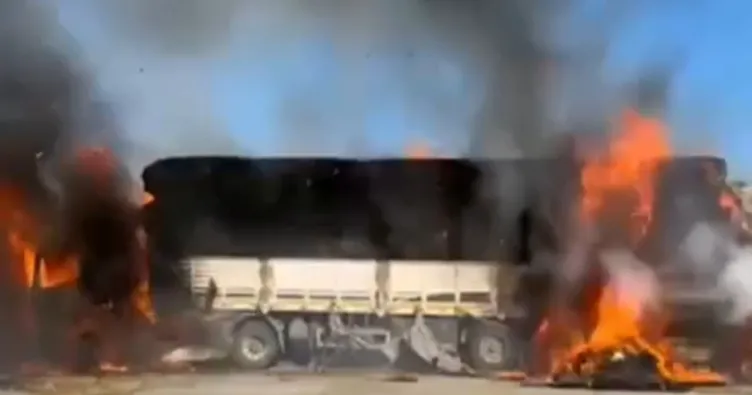 Şanlıurfa’da saman yüklü TIR küle döndü