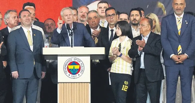 Rekorla geri döndü