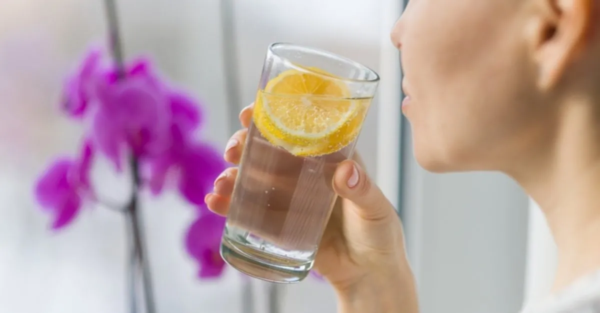 limon suyunun faydalari nelerdir limon suyu icmek zayiflatir mi saglik haberleri