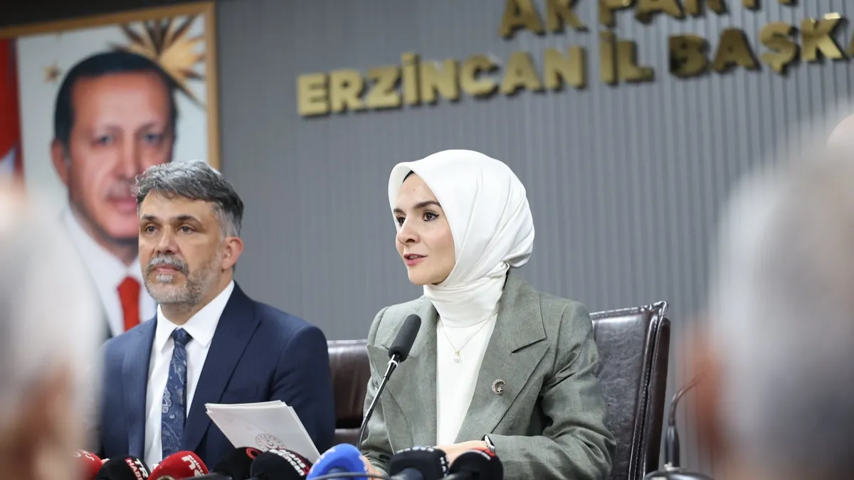 Bakan Göktaş’tan “Aile Yılı” açıklaması: “100 bin çiftimizi evlendirdik” Bakan Göktaş’tan “Aile Yılı” açıklaması: “100 bin çiftimizi evlendirdik”