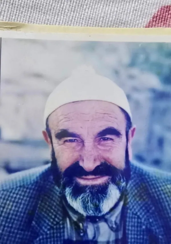 31-yildir-kayip-olan-dedeleri-icin-umut-nobeti-tek-istegimiz-bir-mezarinin-olmasi-1784984736768.jpg
