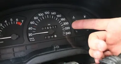 95 model Opel Vectra otomobilin bir eşi daha yok! Fiyatını sır gibi saklıyorlar