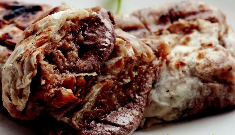 Mangalda Yufkaya Sarılı Tahin Mangalda Yufkaya Sarılı Tahin