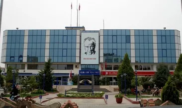 Menderes yine satıyor!