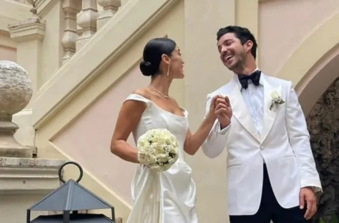 Bebeğini kucağına almasına sayılı günler kaldı! Canı tatlı aşerdi! Pınar Deniz’den büyüyen karnıyla yepyeni hamilelik pozu!