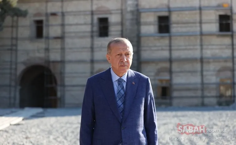 Başkan Erdoğan’dan AKM’ye sürpriz ziyaret: Bizzat incelemelerde bulundu