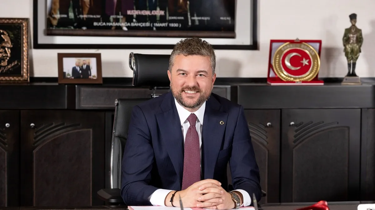 Buca Belediyesinde yine maaş krizi: Duman sözünde durmadı, ortalık karıştı Buca Belediyesinde yine maaş krizi: Duman sözünde durmadı, ortalık karıştı