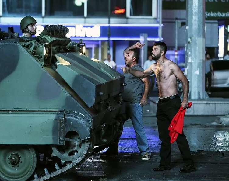 İşte 15 Temmuz hain darbe girişiminde yaşananlar!.