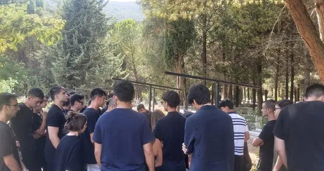 Muğla'da eşinin katlettiği kadın son yolculuğuna uğurlandı - Yaşam Haberleri