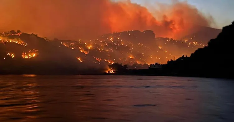 Girit Adası’nı alevler sardı: Binlerce kişi tahliye edildi