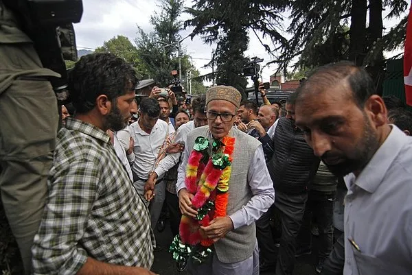 Hindistan’dan Müslümanları hedef gösteren karar: İsimlerini açıklamak zorundalar