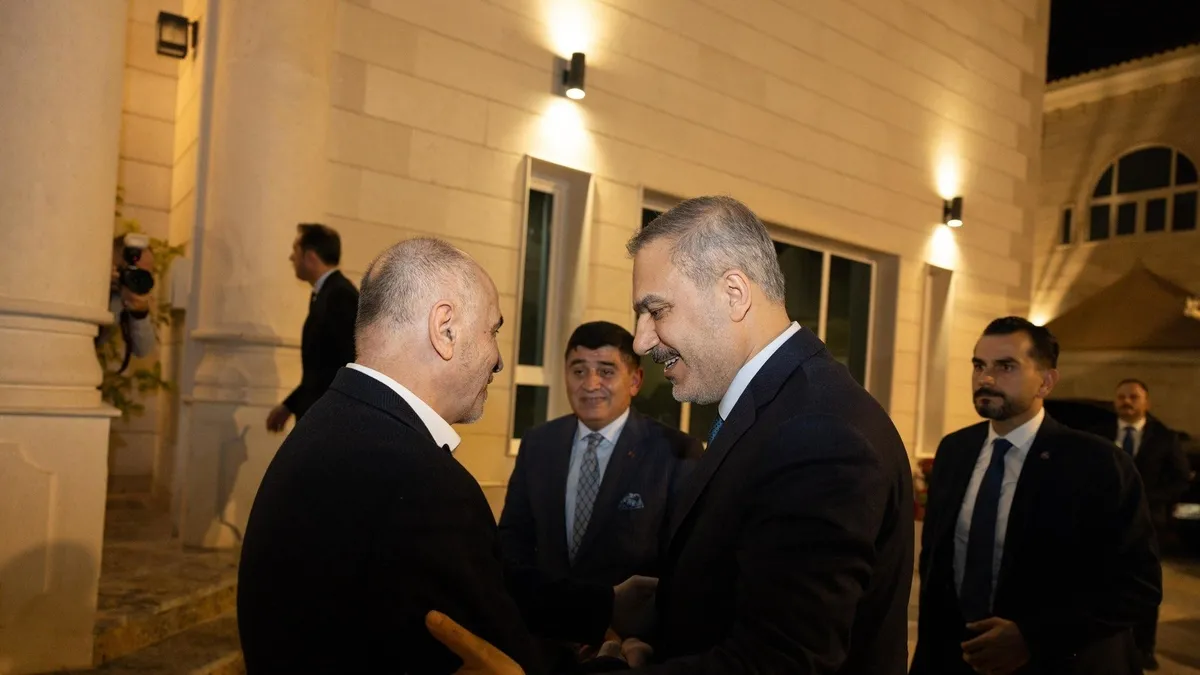Bakan Fidan, Doha’da Hamas siyasi büro üyeleriyle bir araya geldi Bakan Fidan, Doha’da Hamas siyasi büro üyeleriyle bir araya geldi